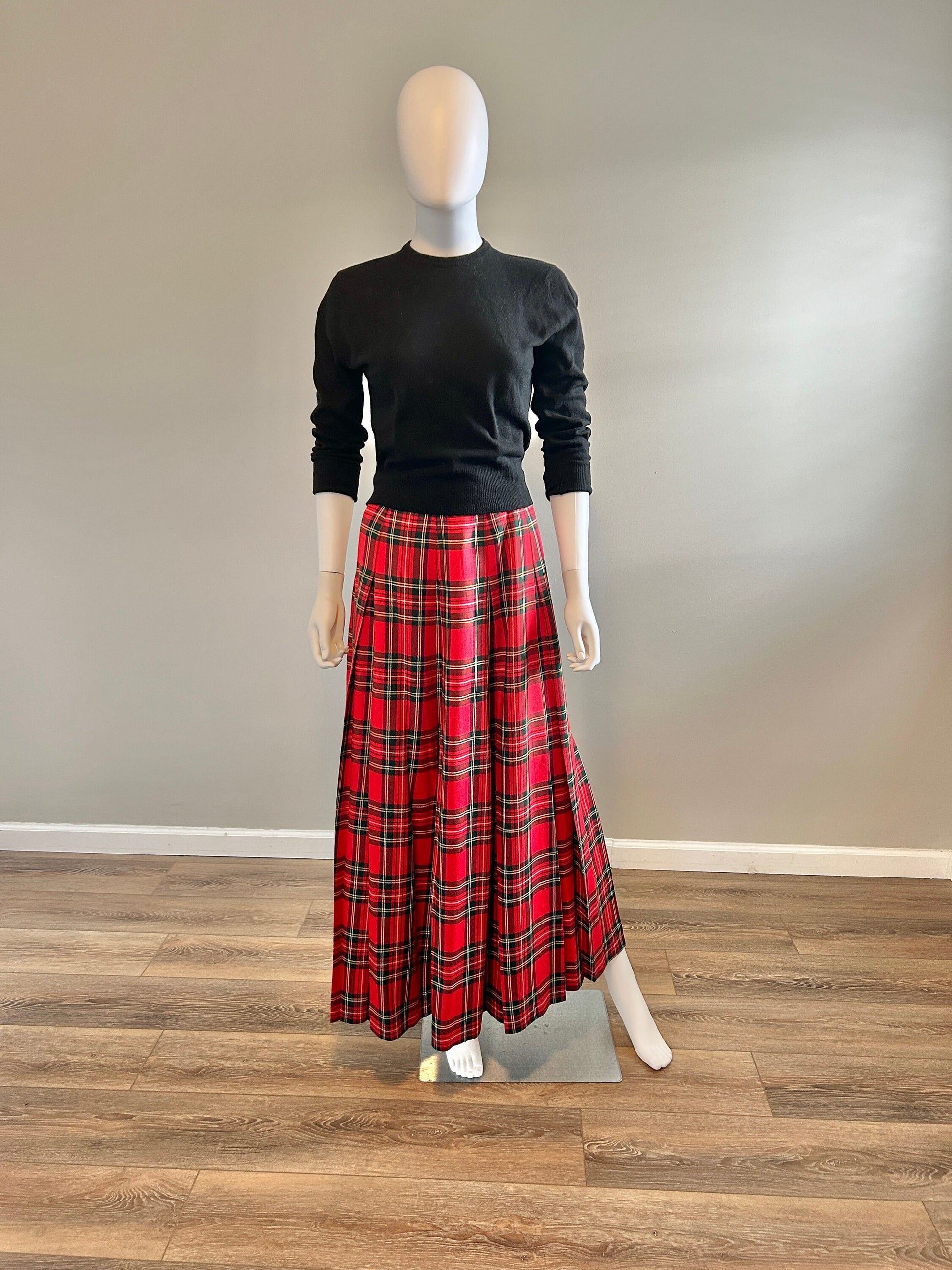 Vintage 1950s Red Tartan Plaid Maxi / 50s Retro Holiday Skirt / Size XS S