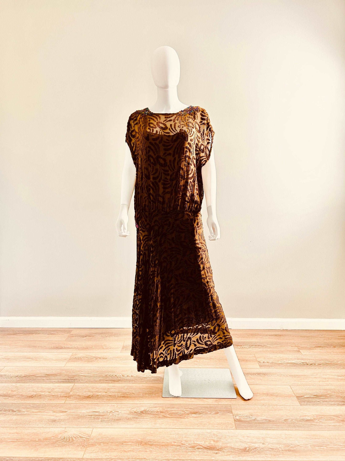 Vintage 1920s Chocolate Burnout Velvet Dress /1920s brown flapper sheer dress / 20s formal beaded dress / Size M L