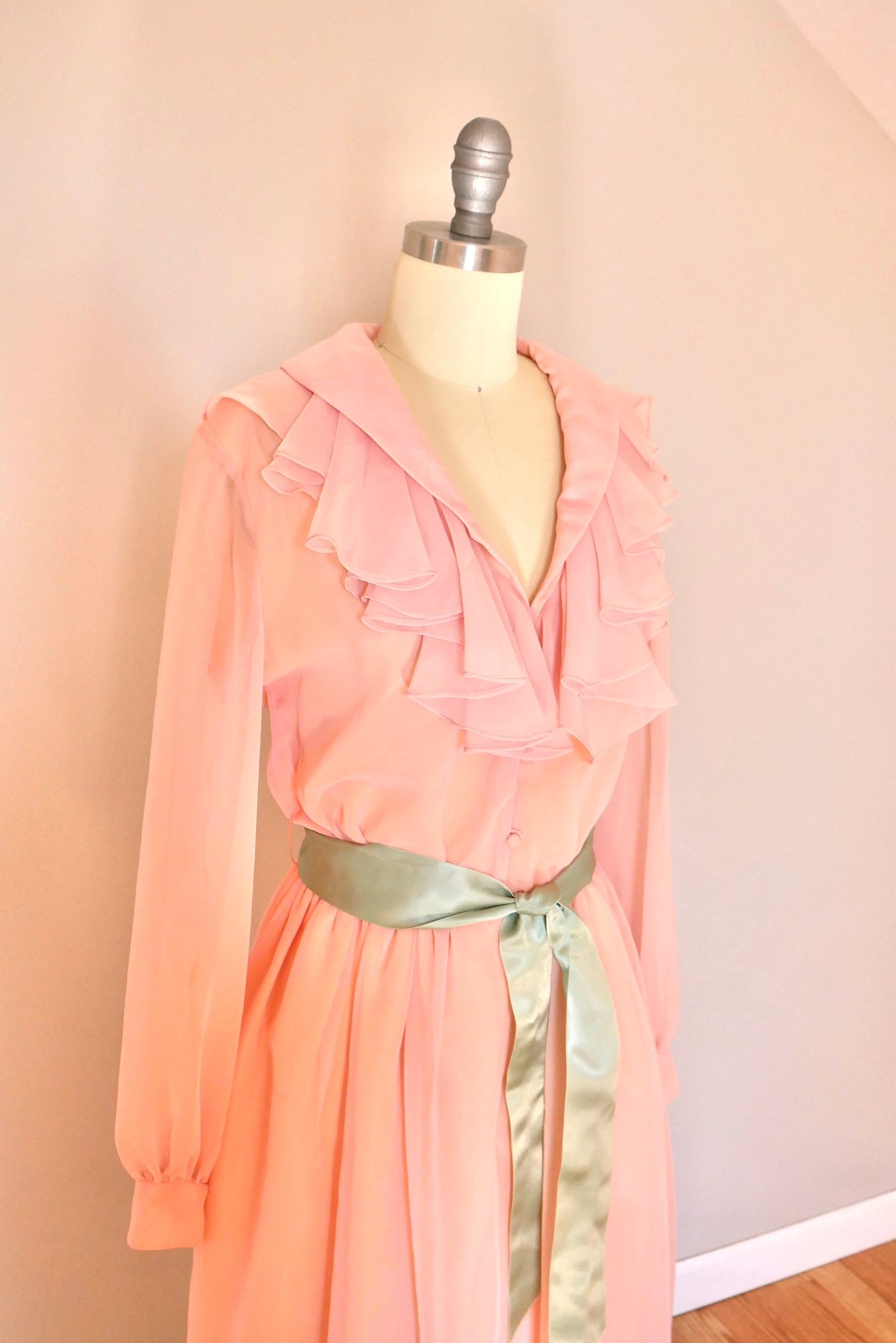 Vintage 1980s Victor Costa Pink Chiffon Dress / 80s retro sheer bishop sleeve size XS S